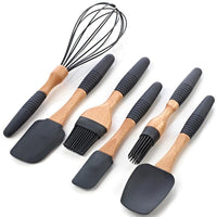 Round Pastry Brush - Beech/Silicone 22cm